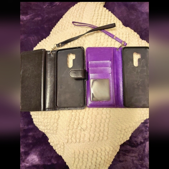 Accessories - TWO leather cell phone cases